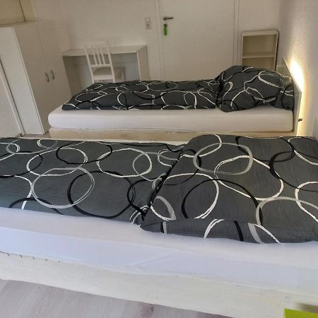 Hoteliving Duesseldorf Airport Ратинген Екстериор снимка