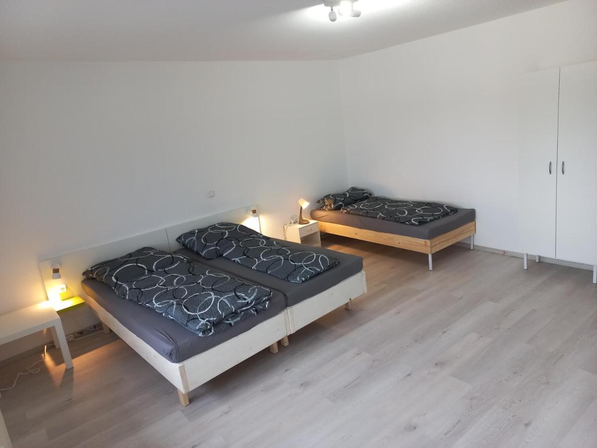 Hoteliving Duesseldorf Airport Ратинген Екстериор снимка
