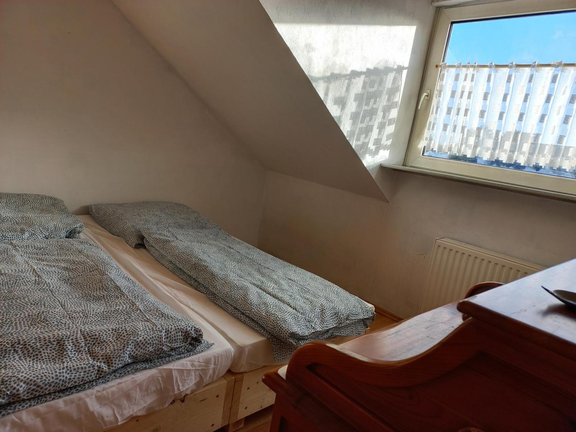 Hoteliving Duesseldorf Airport Ратинген Стая снимка